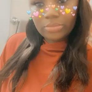 Meet your Posher, Tenaja